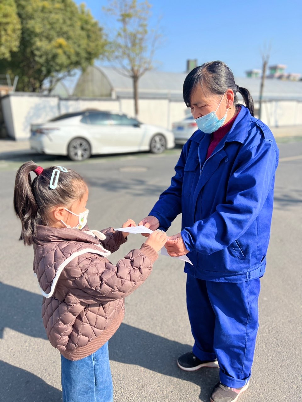 中班段发爱耳日倡议书 (1).jpg