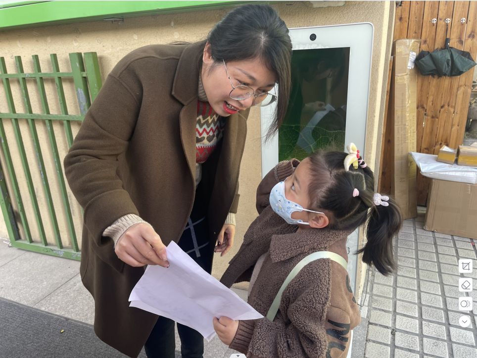 中班段发爱耳日倡议书 (3).jpg