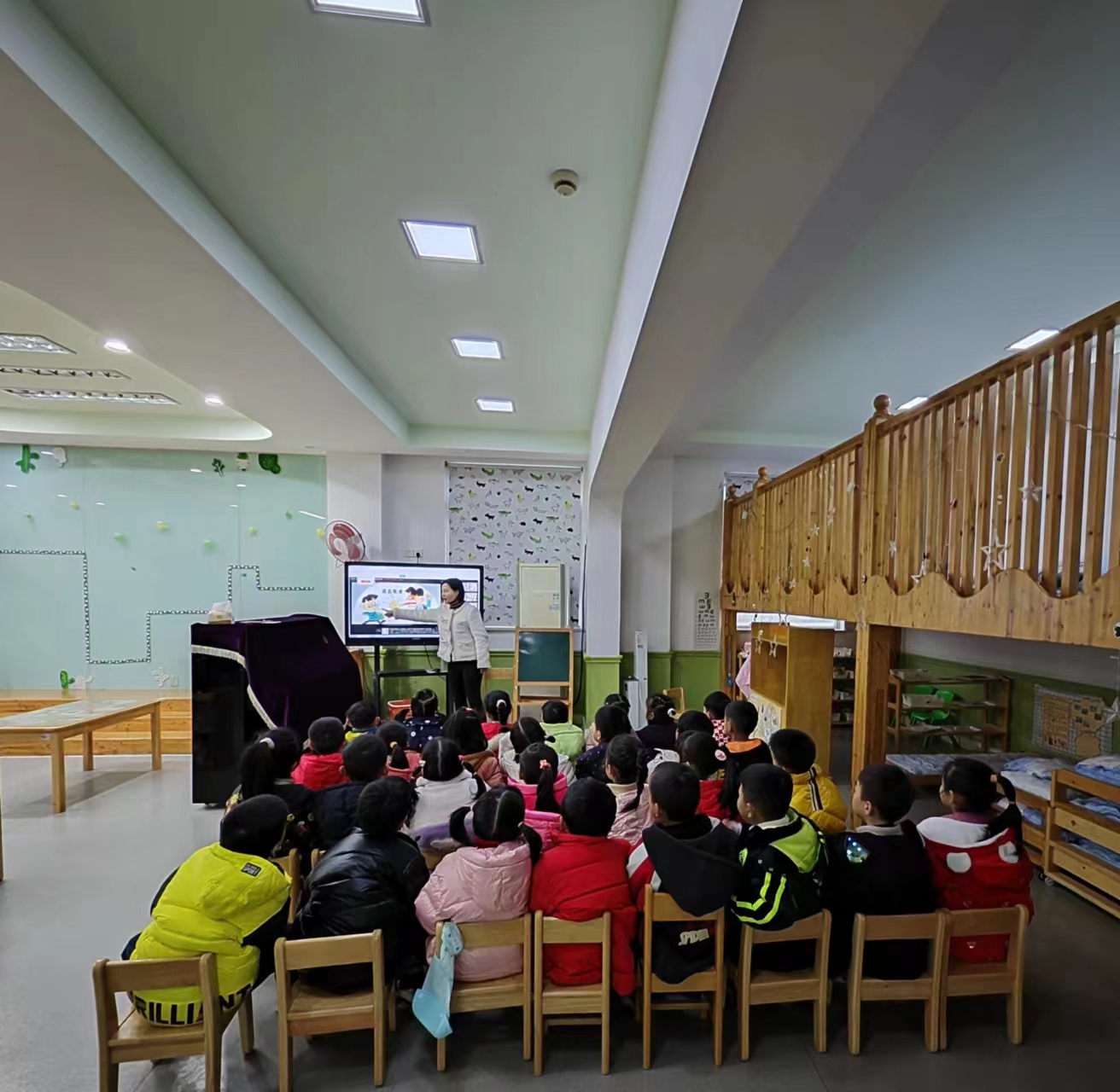 大班段爱耳日教学活动 (1).JPG