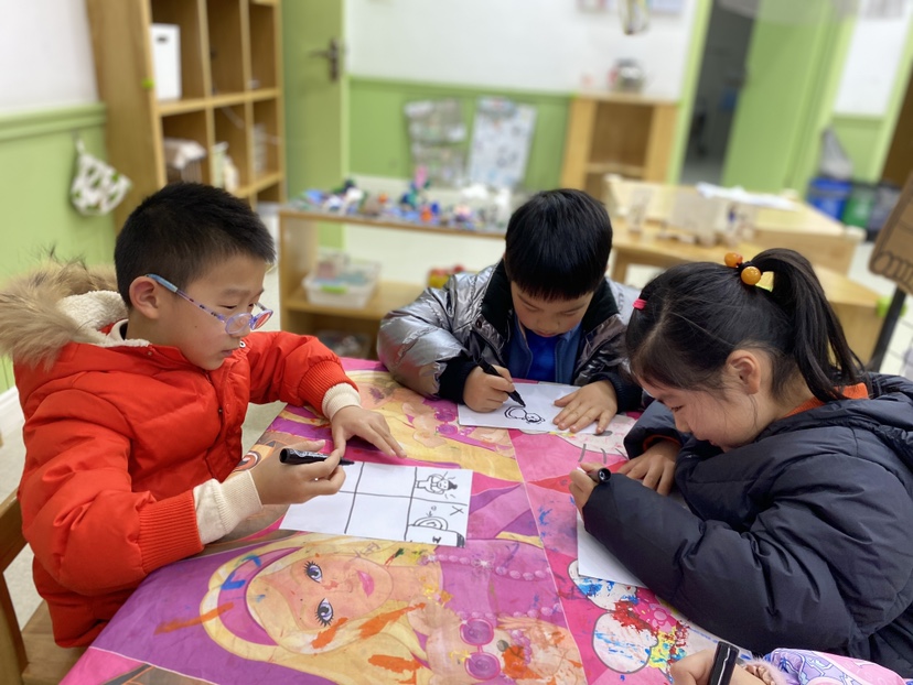 大班幼儿画爱耳伤耳行为宣传画 (6).JPG